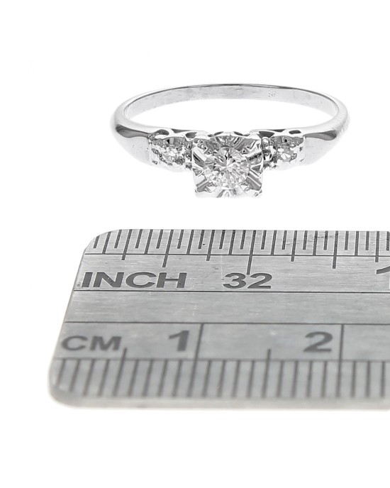 Diamond Vintage Style Engagement Ring in White Gold